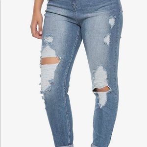 Hot Topic SZ 5 HT High Waist Distressed Mom Jeans